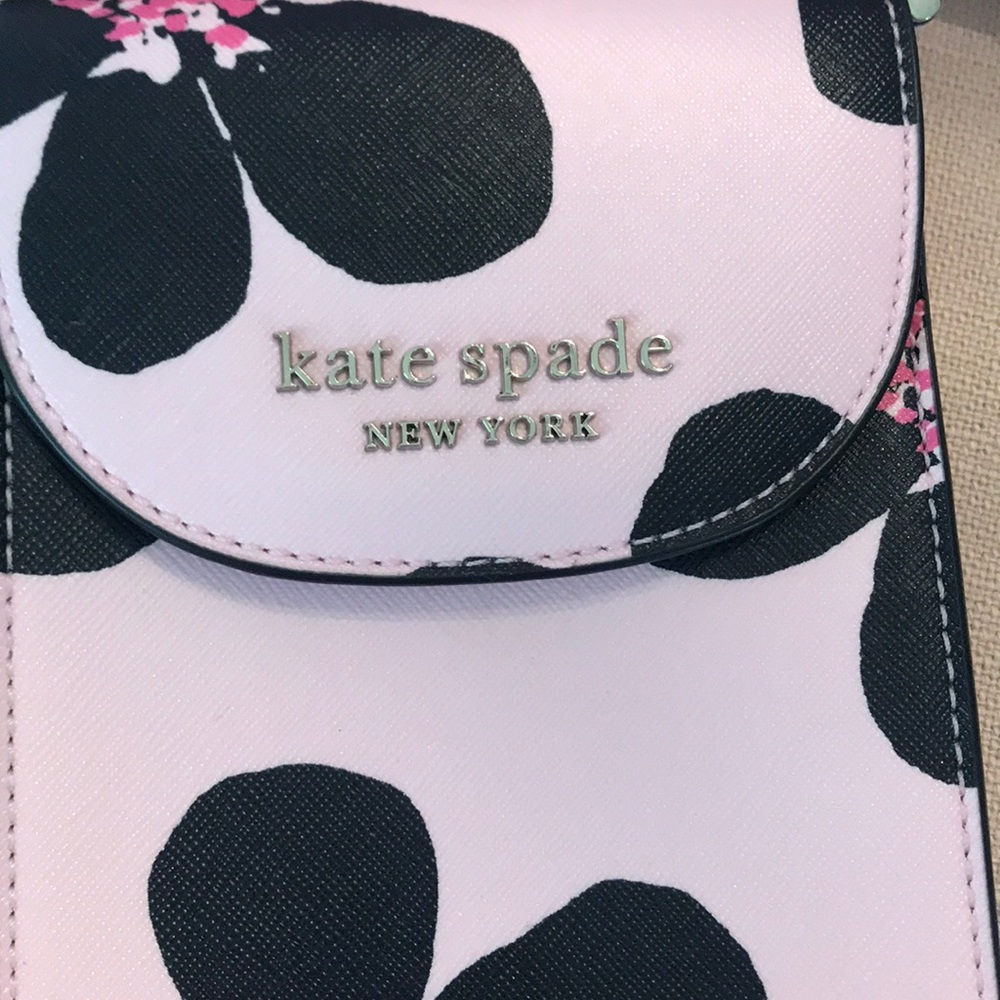 ๐NWT Kate Spade flap phone crossbody - Picture 5 of 5